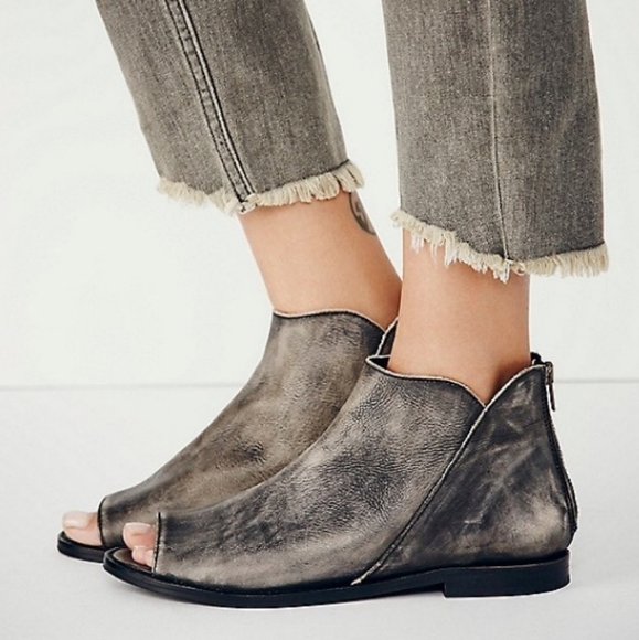 Free People Shoes - Free People Falcon Flat Ankle Boots
